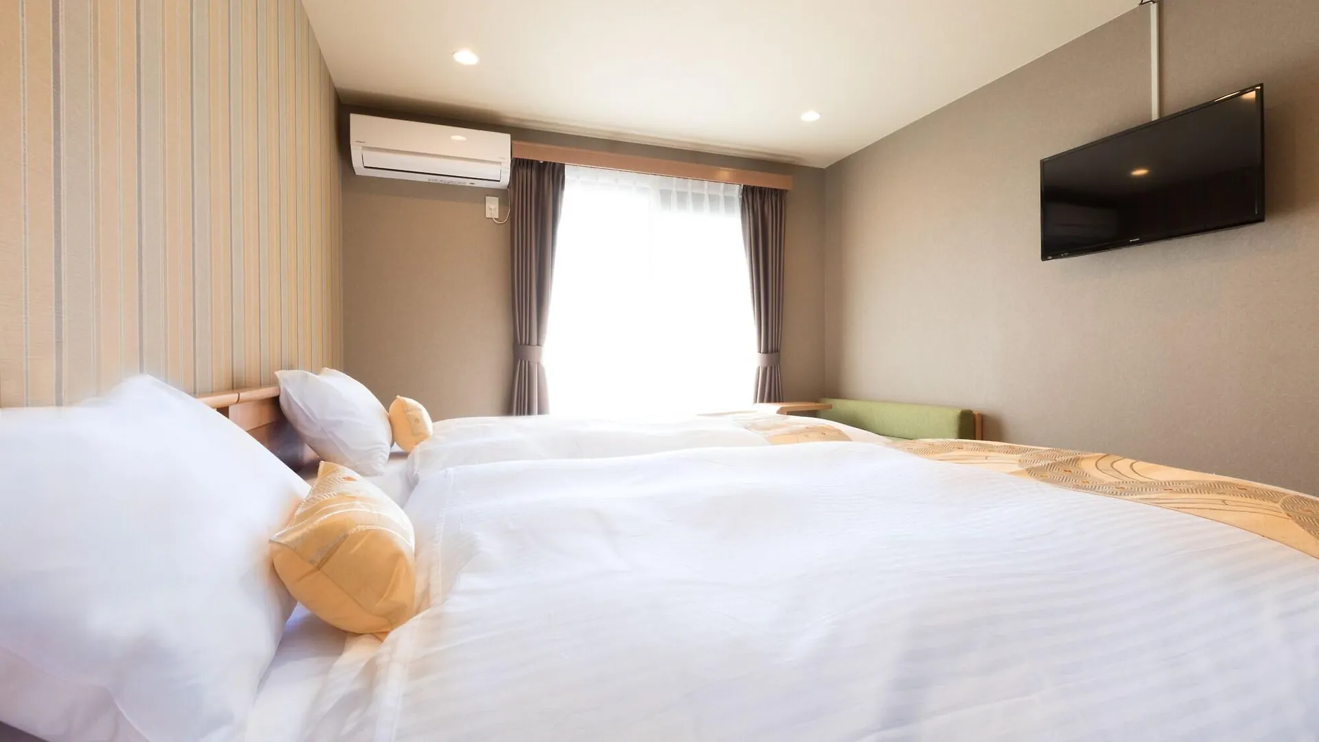 Stay Sakura Kyoto Nijo Seasons Aparthotel